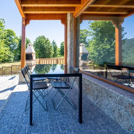 Cantinho Da Pedra Ferienhaus