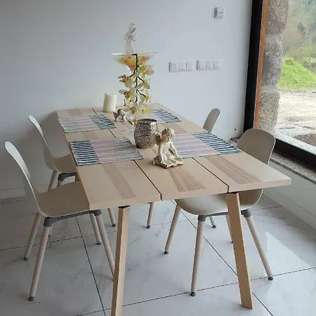 Cantinho Da Pedra * 维埃拉·多米尼奥