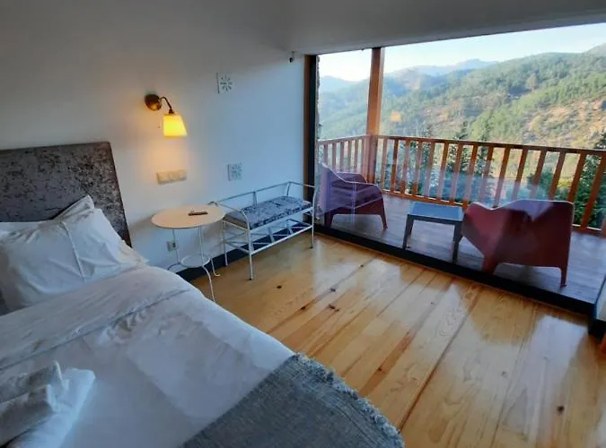 Cantinho Da Pedra 비에이라도미노