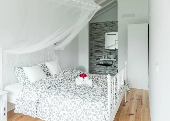 Ferienhaus Cantinho Da Pedra *