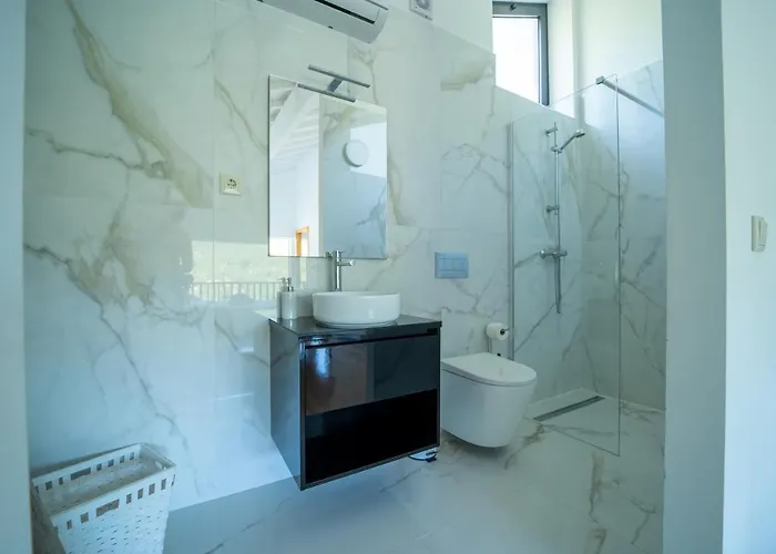 Cantinho Da Pedra * 비에이라도미노