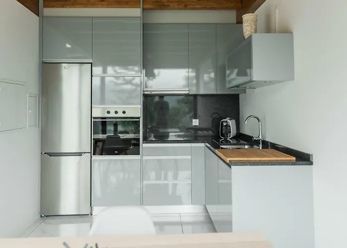 Cantinho Da Pedra * 비에이라도미노